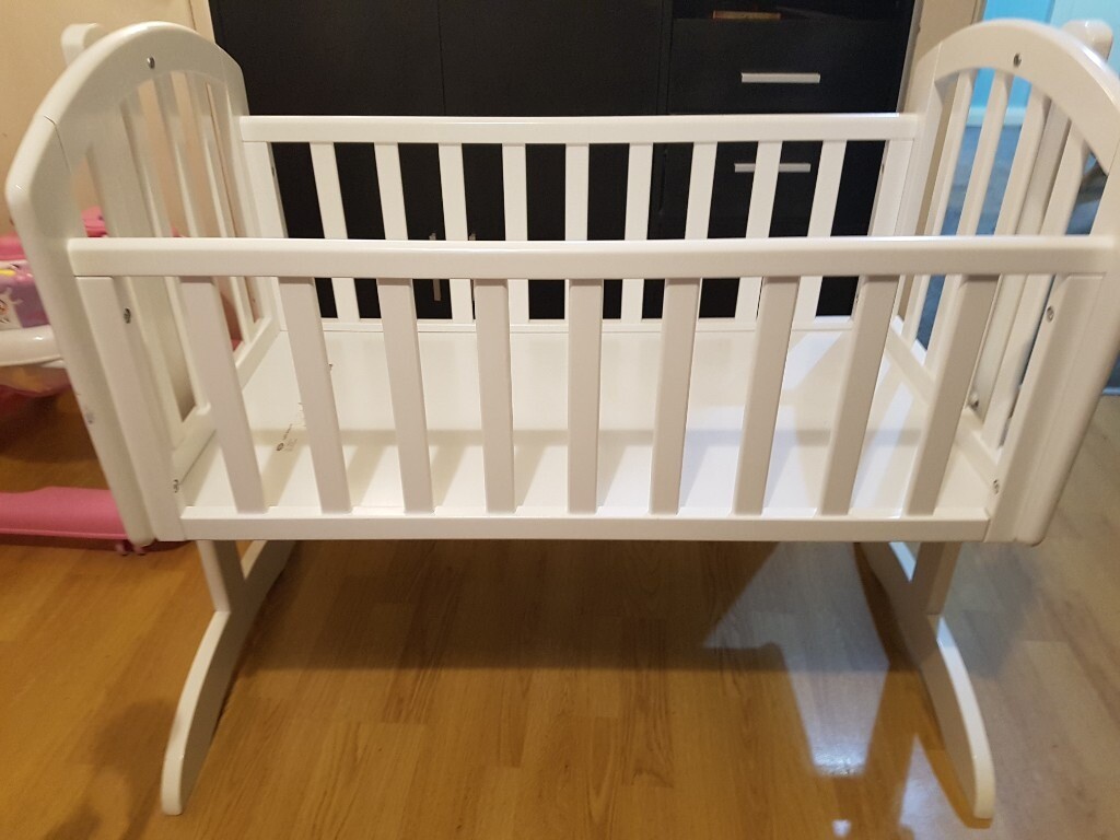 obaby swing crib